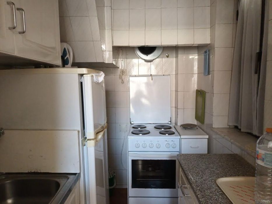 Arrenda-se Casa T2 — Centro Histórico do Porto (zona da Batalha)