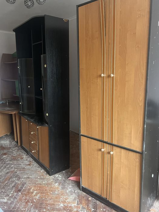 Стінка у вітальню