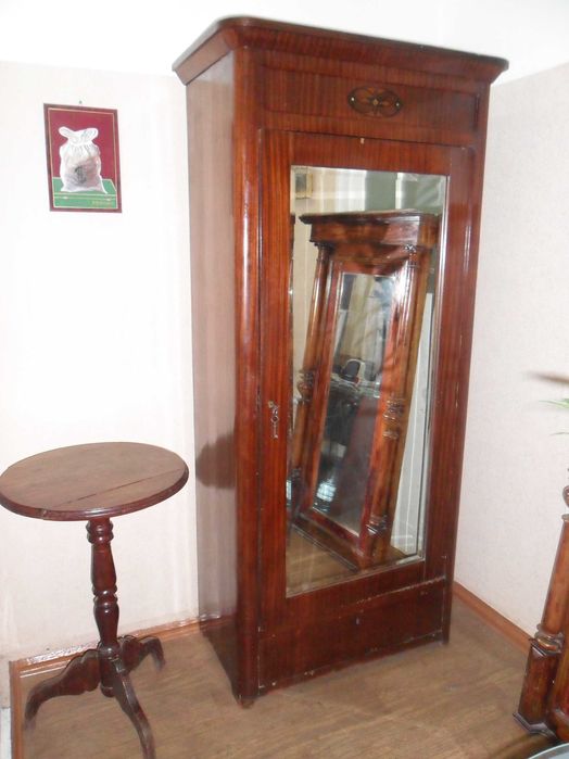 Мебель в дом, дерево