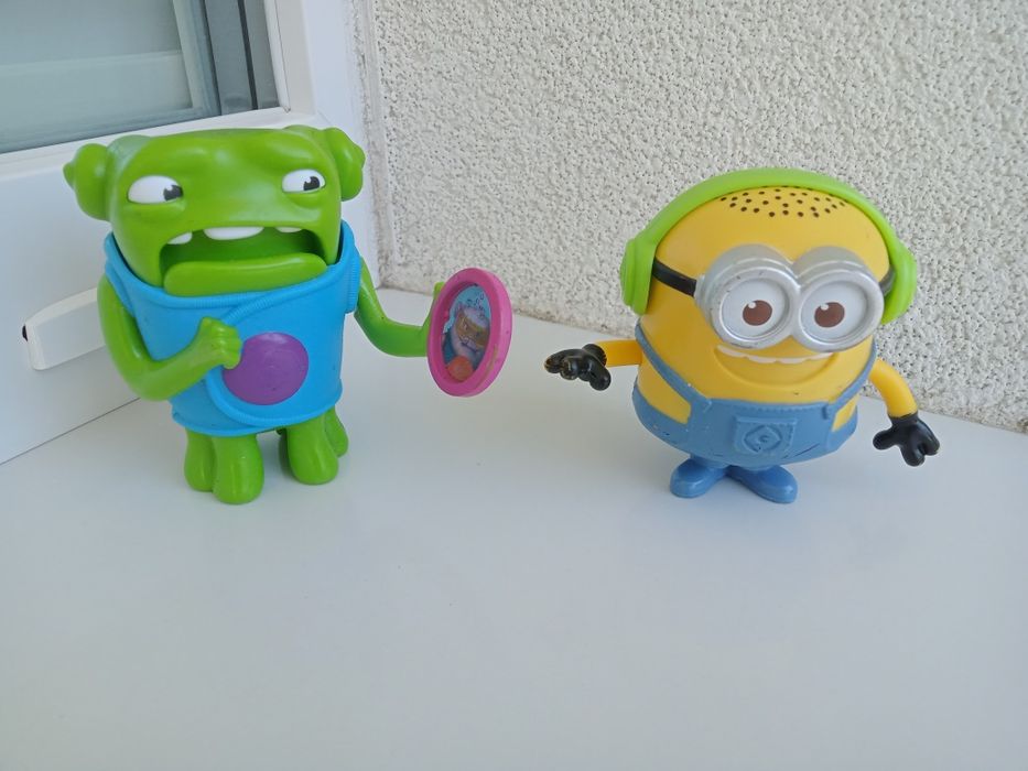 Figurki Minionek i Oh