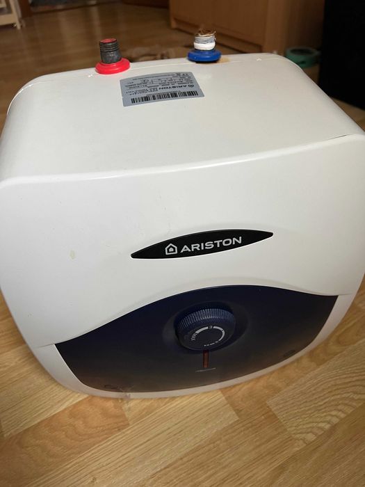 Продається нагрівальний елемент для  бойлера Ariston на 50 л б/в