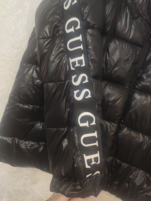 Куртка зимова жіноча Guess