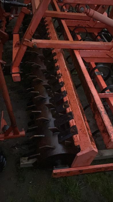 Zestaw uprawowo siewczy