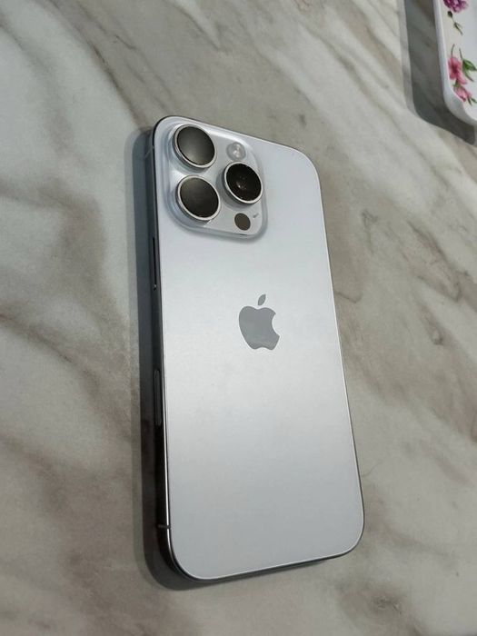 Смартфон Apple Iphone 16 Pro 128GB Стан 10/10