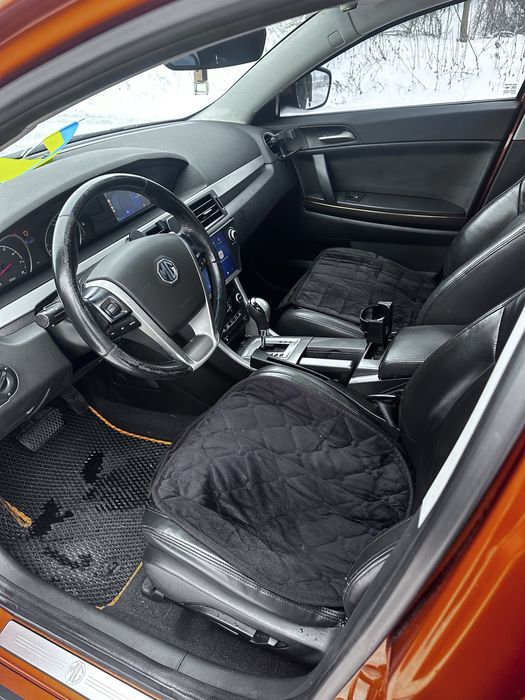 Продам. MG 6 2012 року