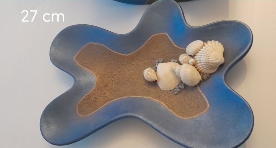 Decoração azul conchas