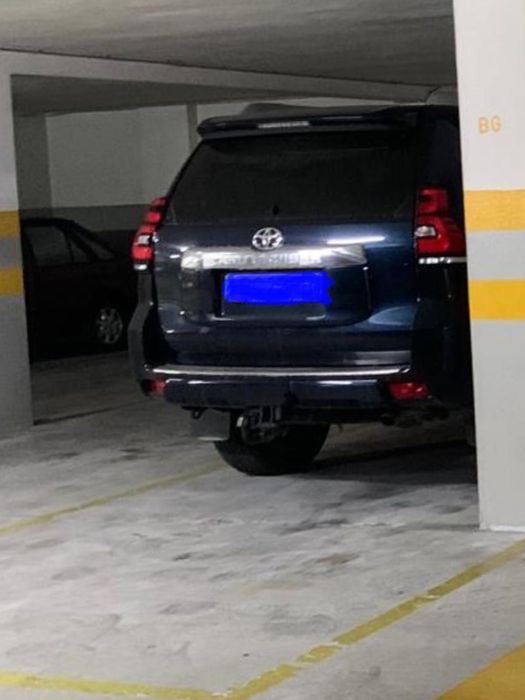 2 lugares de garagem
