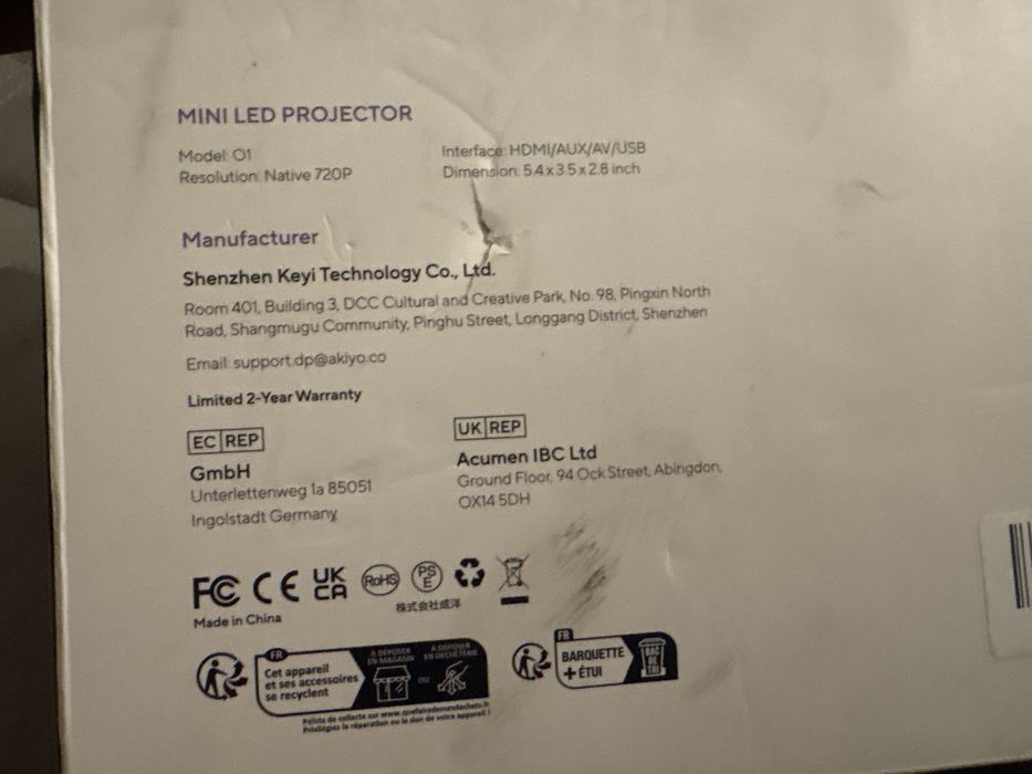 Mini Projektor LED Akiyo O1 – Kompaktowy Rzutnik / Stan BARDZO DOBRY