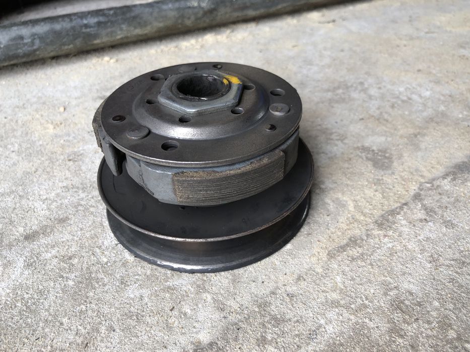 Варіатор на китайський 4т скутер