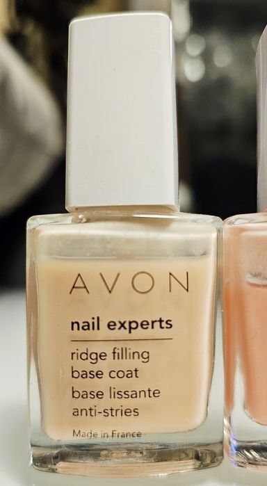 Baza pod lakier + Kuracja nabłyszczająca i wzmacniająca, Avon