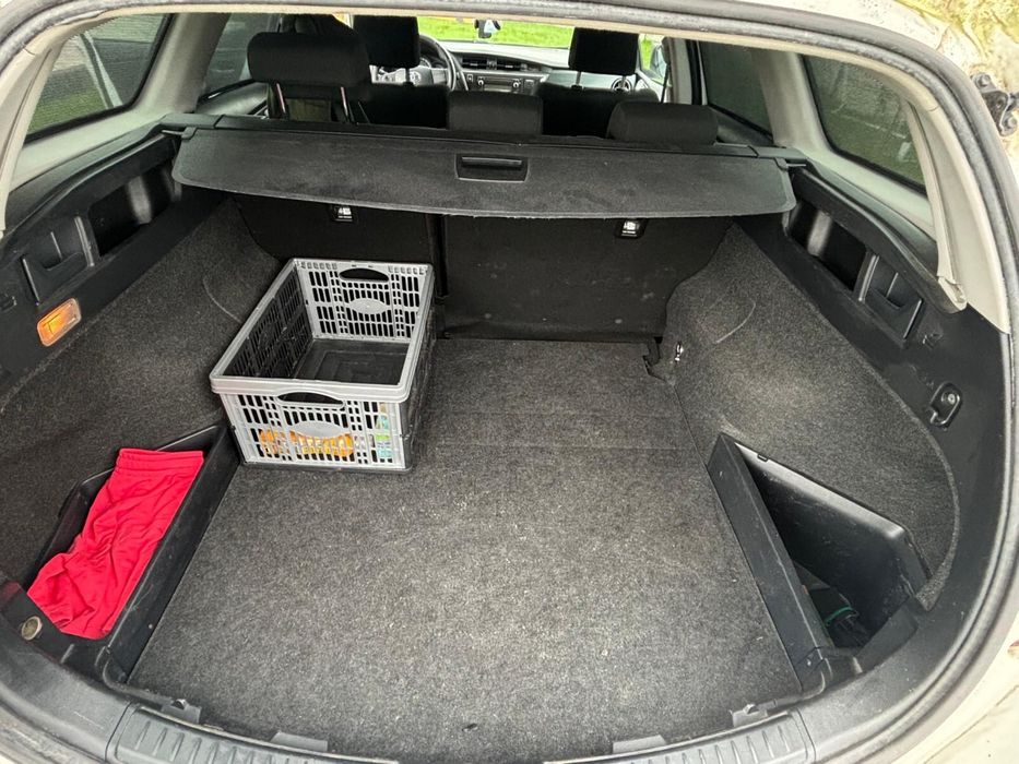 Toyota Auris 1,6 active