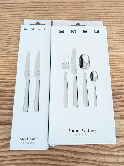 VENDO conjuntos Smeg NOVOS