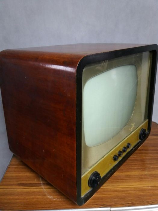 telewizor szafir antyk