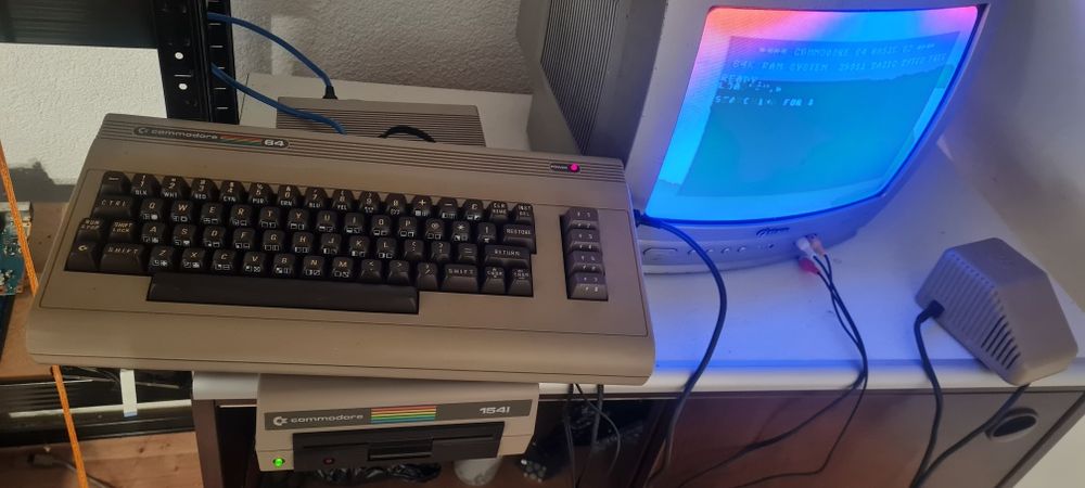 Stacja commodore 1541 USZKODZONA