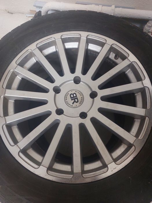 Продам Комплект R20 Диски Шини Toyota 200