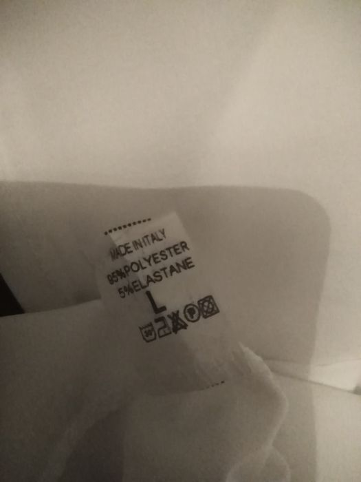 Nowa biała bluzka z kokardą