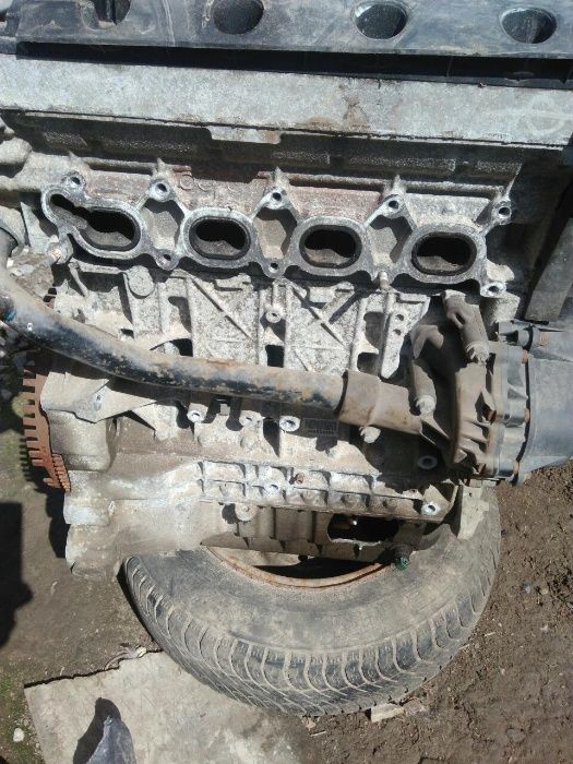 Citroen C5 2002 год 2.0i по запчастям, запаска 4 отверстия, 195х65х15i