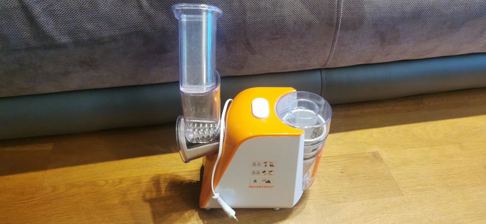 Tarka elektryczna do warzyw, maszynka SilverCrest z wkładami