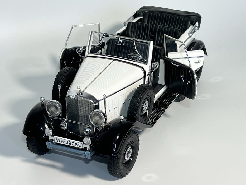 Mercedes Benz G4 Signature Models 1/18