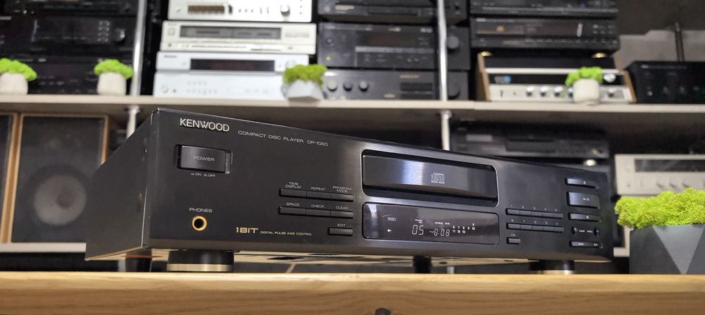 CD-програвач Kenwood DP-1060