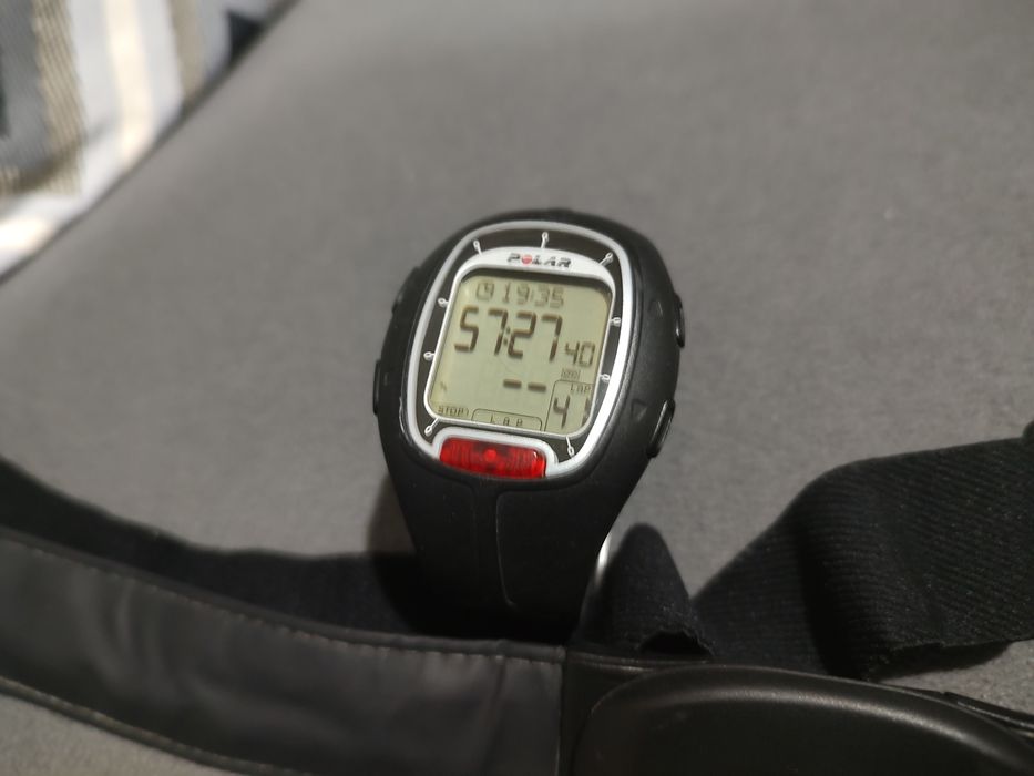 Годинник  Polar rs100