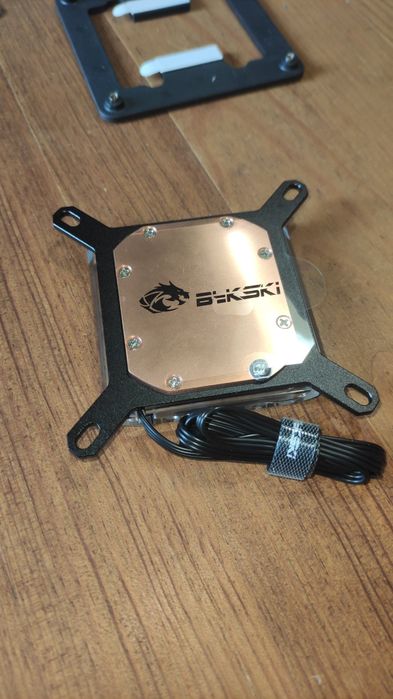 Watercooling cpu block BYKSKI64584554099203122