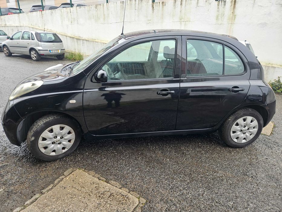 NISSAN Micra Ar Condicionado