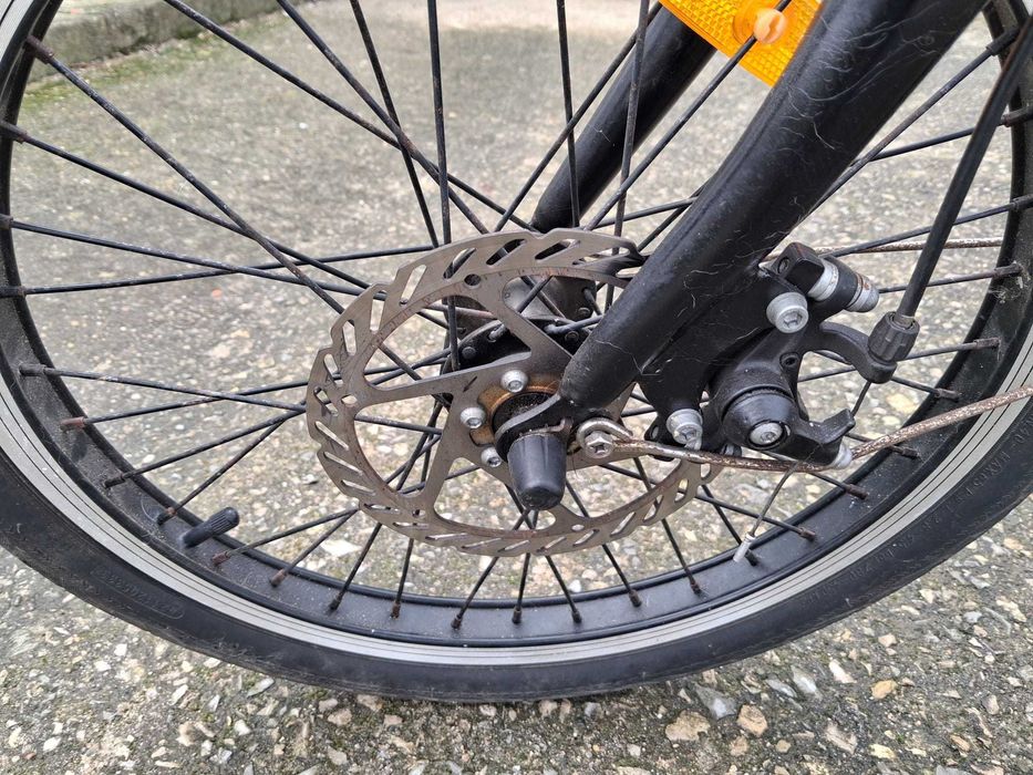 Bicicleta elétrica dobrável