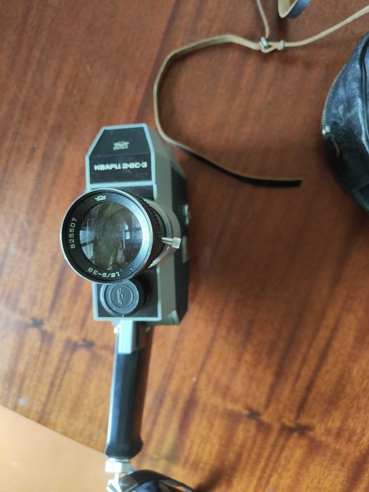 Кинокамера Кварц 2х8С-3