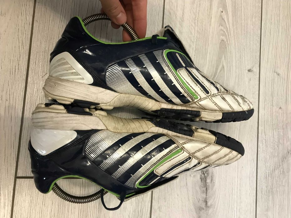 Buty turfy Adidas Predator Champions League 2008 rozm. 42
