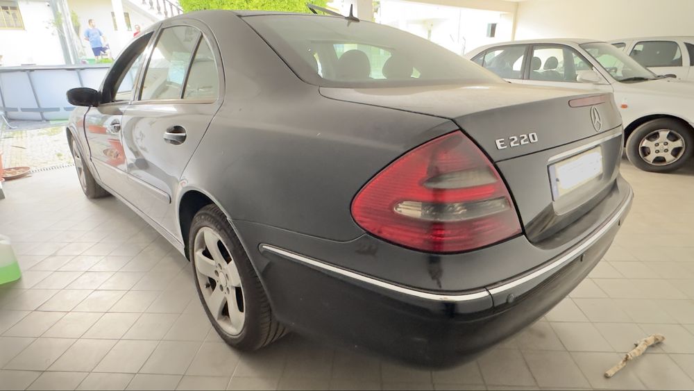 Mercedes E220 CDI