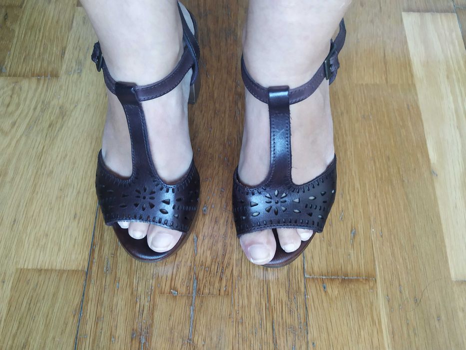 Sandálias salto alto Foreva