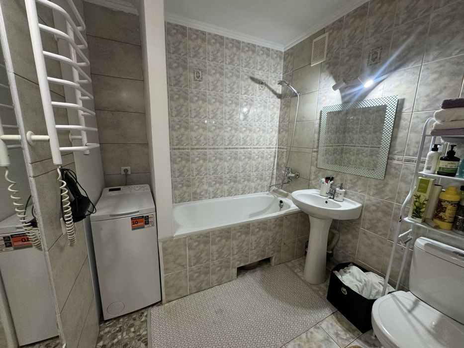 Продаж трикімнатної квартири з ремонтом по вул. Г. Матуляка, пр. Миру