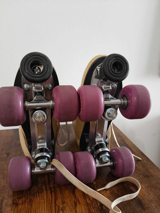 Wrotki  r.37playlife