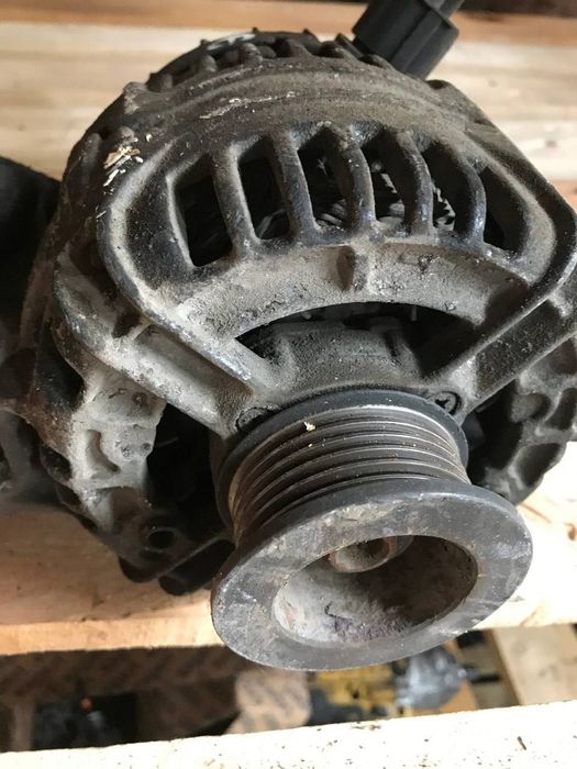 Генератор Форд Транзит 2.0D  2000-2006