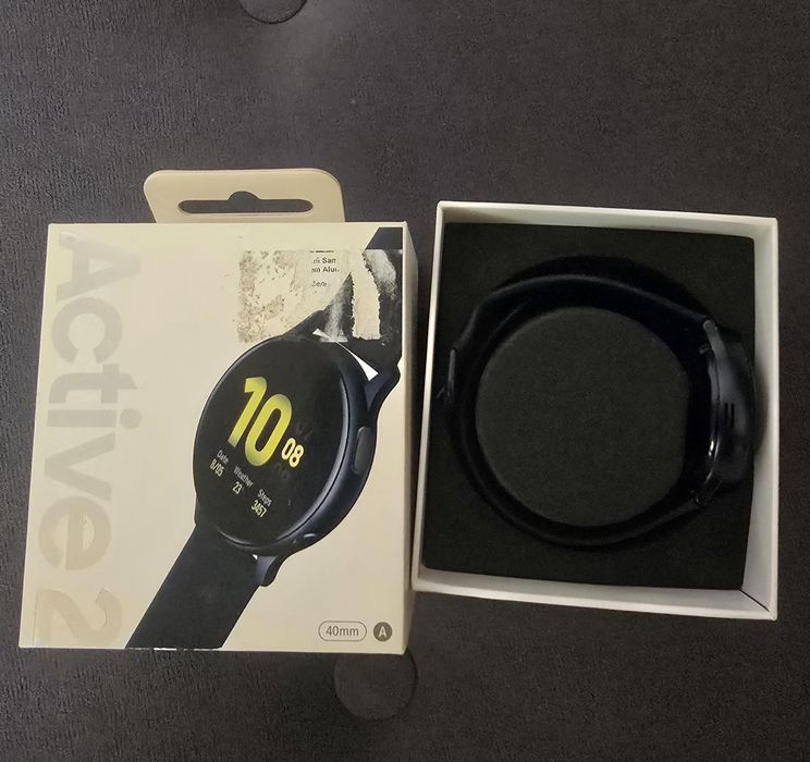 Продам часы Samsung Galaxy Active 2 (40 mm)