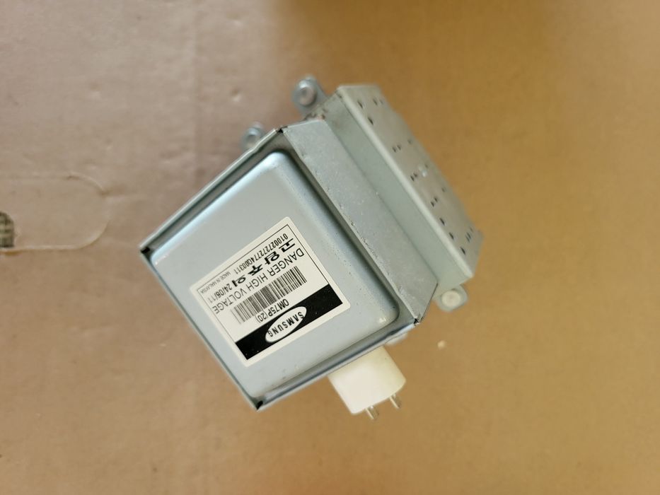 Magnetron do mikrofalówki Samsung (OM75P31ESGN) OM75P(31)