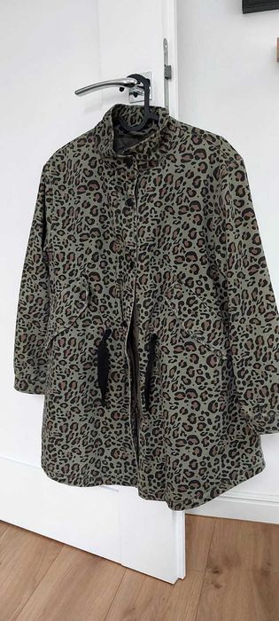 Kurtka, płaszczyk Zara z podpinką 140 cm