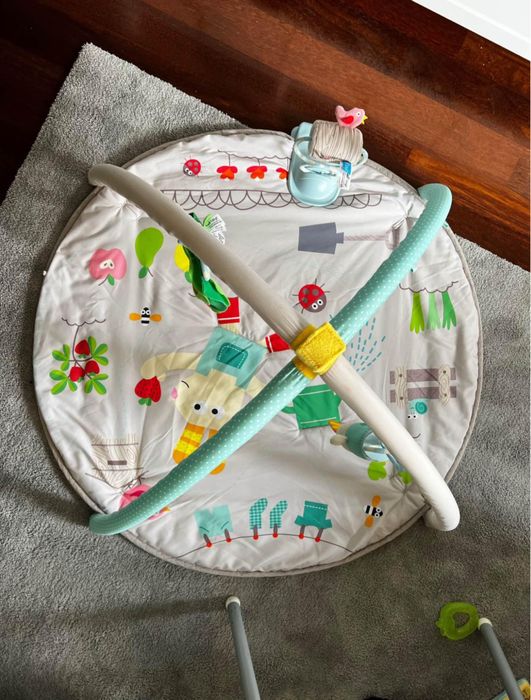 Tapete ginásio para bebés