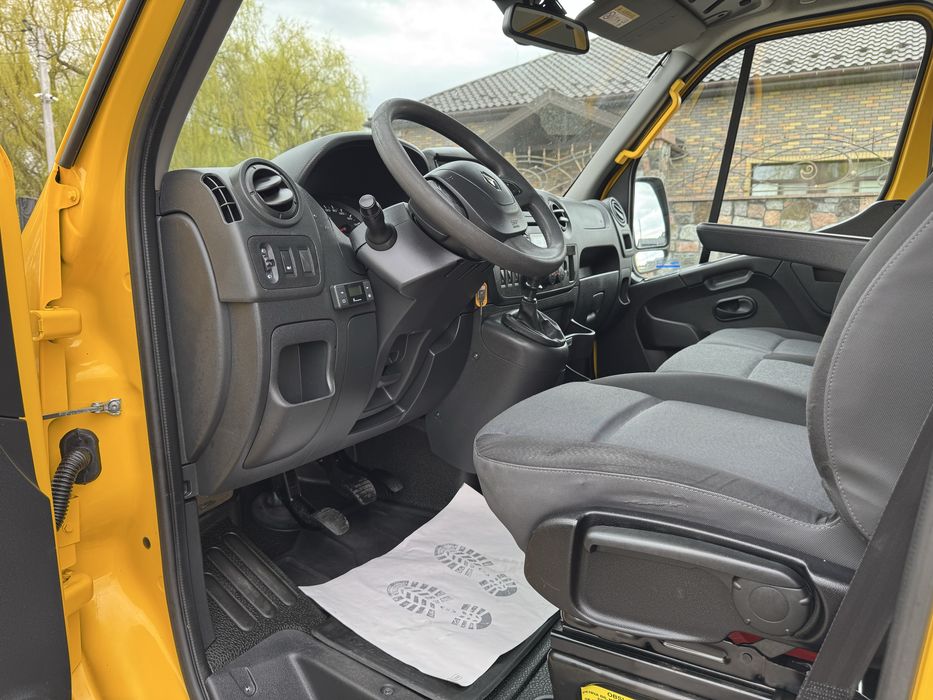 Renault master 2019 8+1
