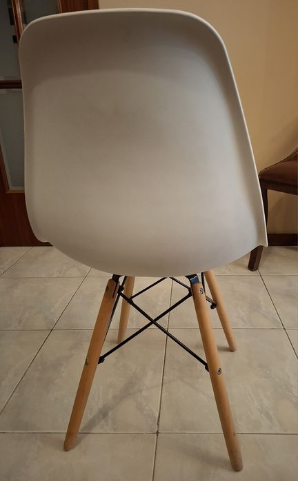 Cadeira Echair Branca KASA