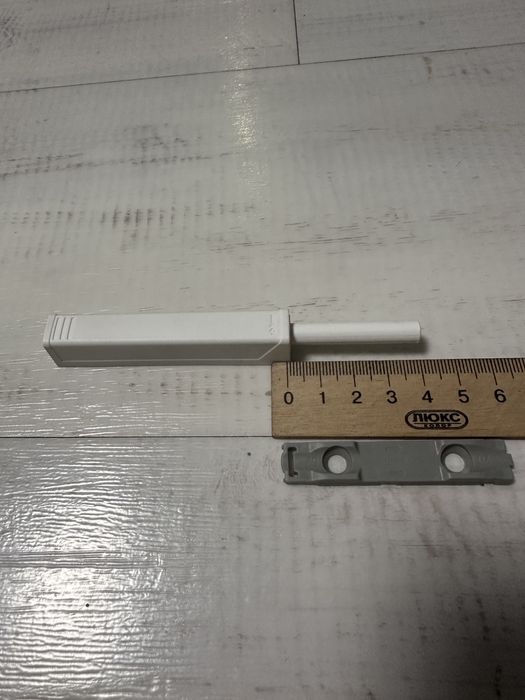 виштовхувачі Tip-on для меблів