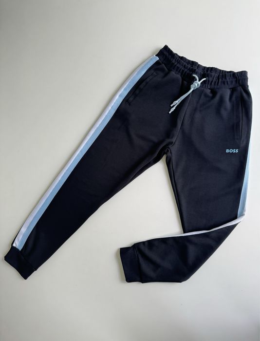 Костюм Hugo Boss