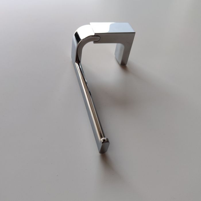 Chrome Roll Holder424292908102461442
