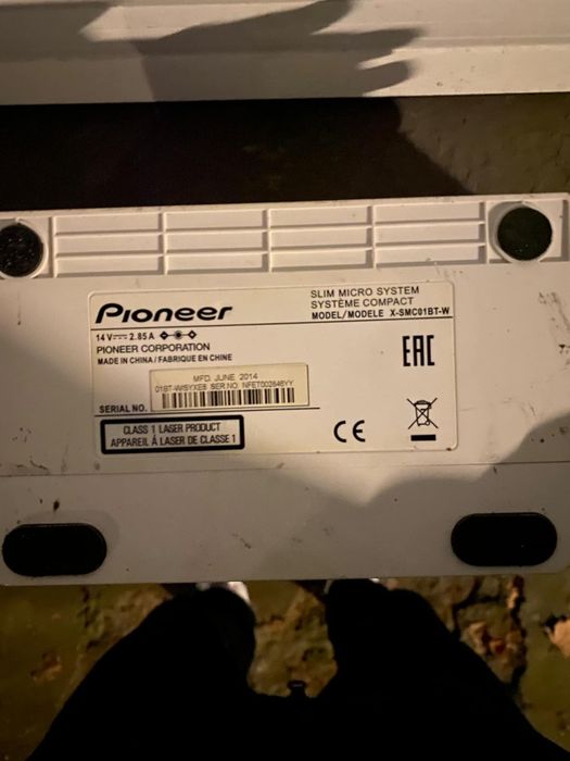 Mini wierza Pioneer