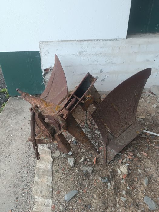 Charrua 14 polegadas ideal para tractor de 70 cvs