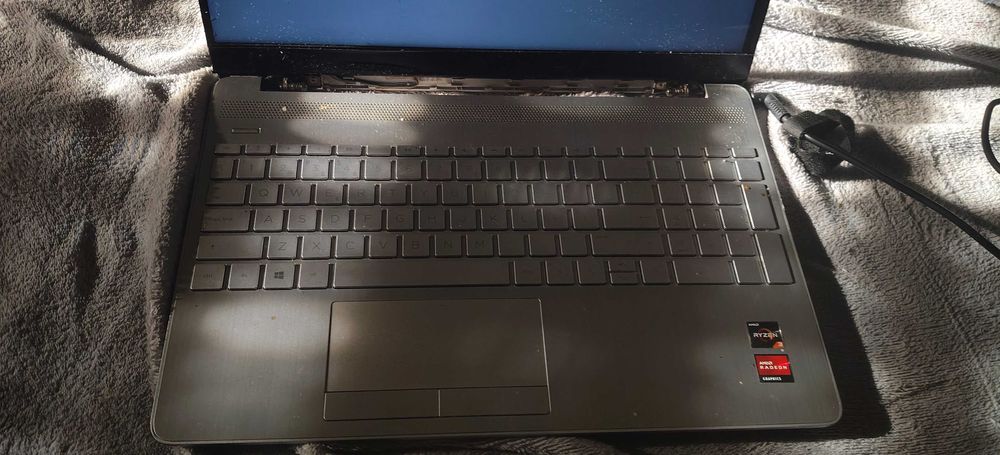 Portátil HP com cerca de 3, 4 anos