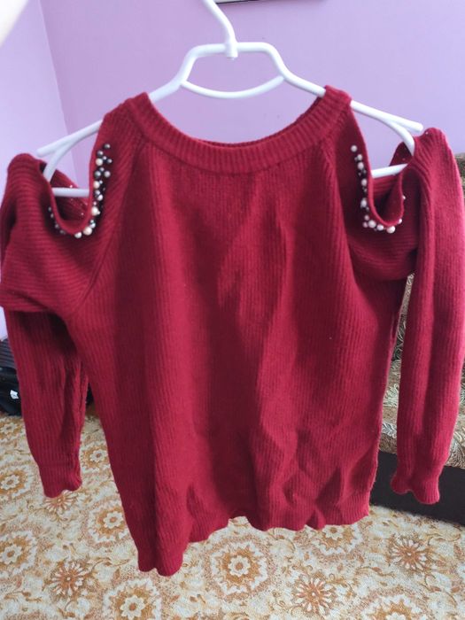 Віддам речі (безкоштовно) р.42-44