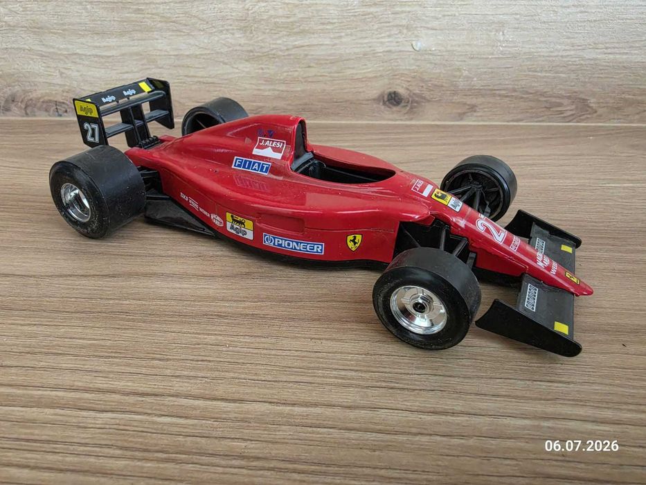 Bburago 1/24 - F1 Ferrari 641/2 model bolidu