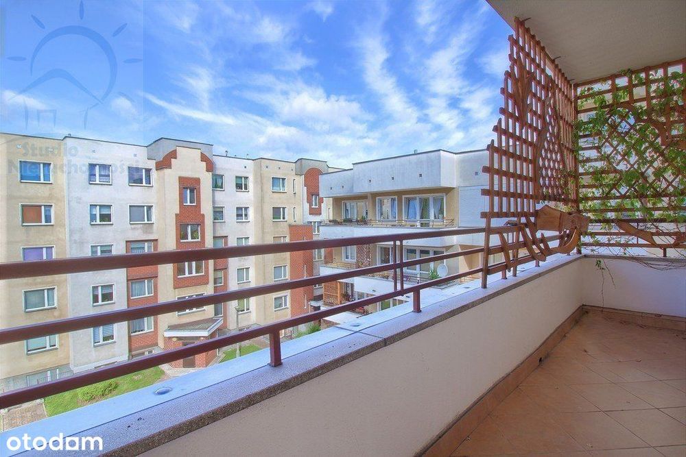 odświeżone, duży balkon, blisko centrum